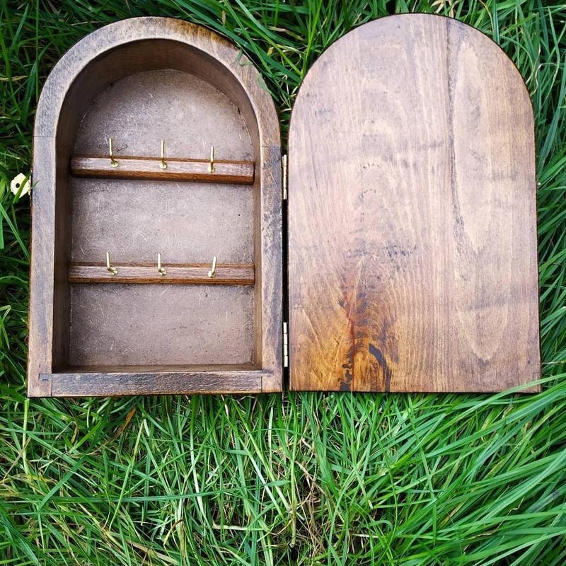 Handmade wooden wall key holder. Wood Carved key box
